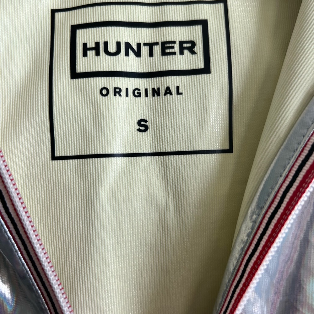 Hunter rain jacket. - Picture 2 of 7